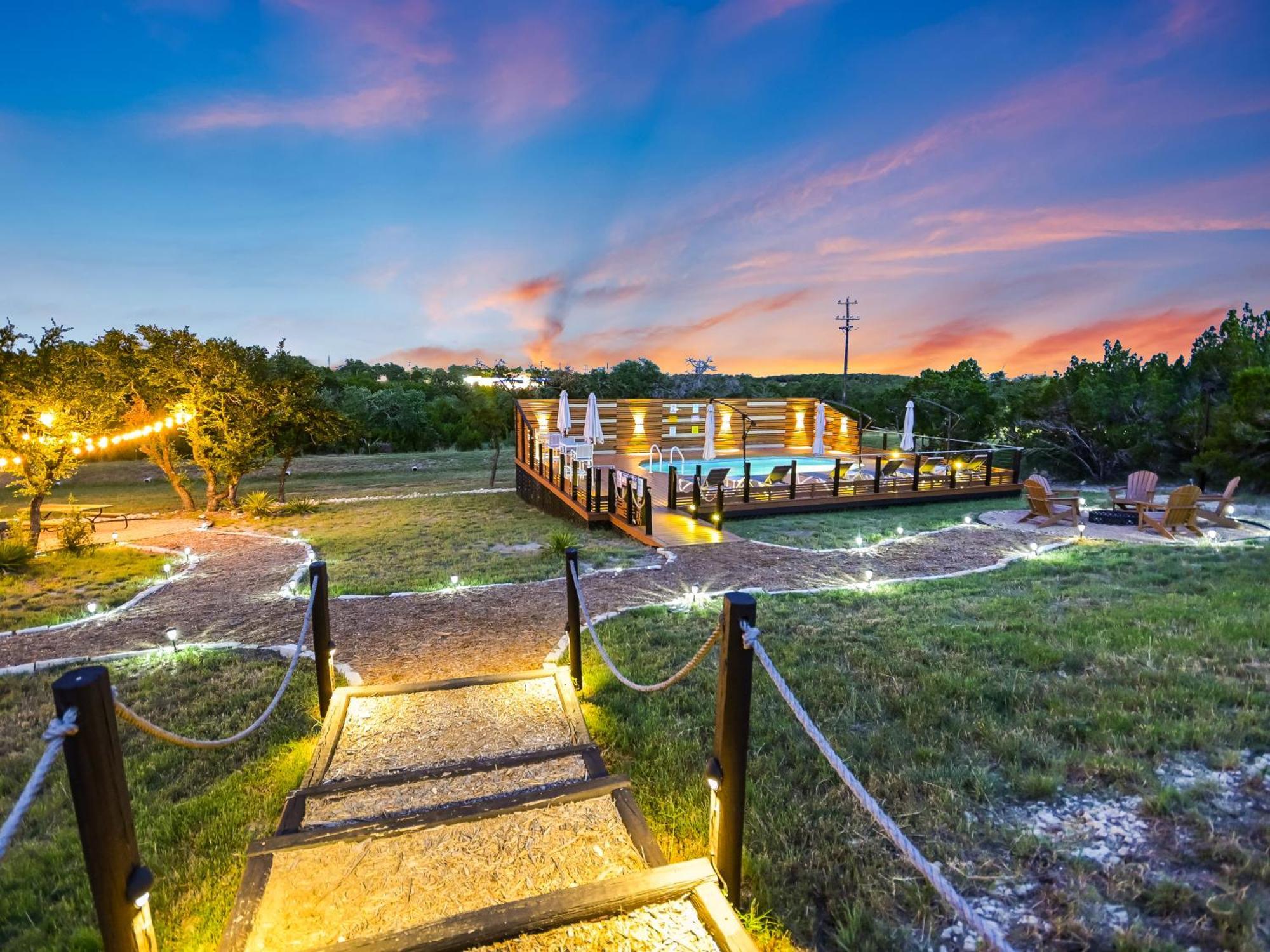 Udoscape Eco-Glamping Resorts Lago Vista Kültér fotó